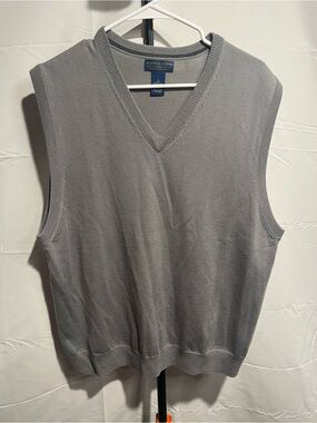 Joseph & Lyman Gray 100% Merino Wool V-neck sweater vest L